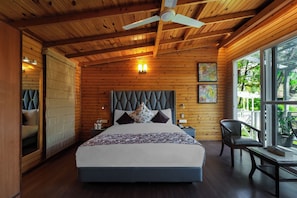 Super Deluxe Cottage Valley Facing | Sängtillbehör av högsta kvalitet och minibar