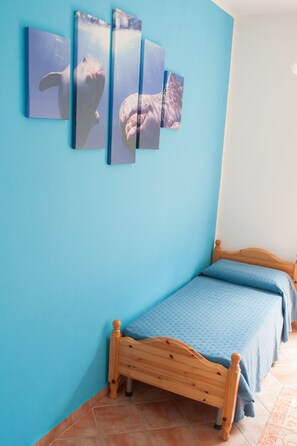 1 bedroom, WiFi, bed sheets - Il Cortile - Single room 105 (Custonaci)