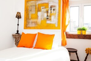 1 bedroom, iron/ironing board, internet, bed sheets - SantoSweethome 4B Lisboa (Lisbon)