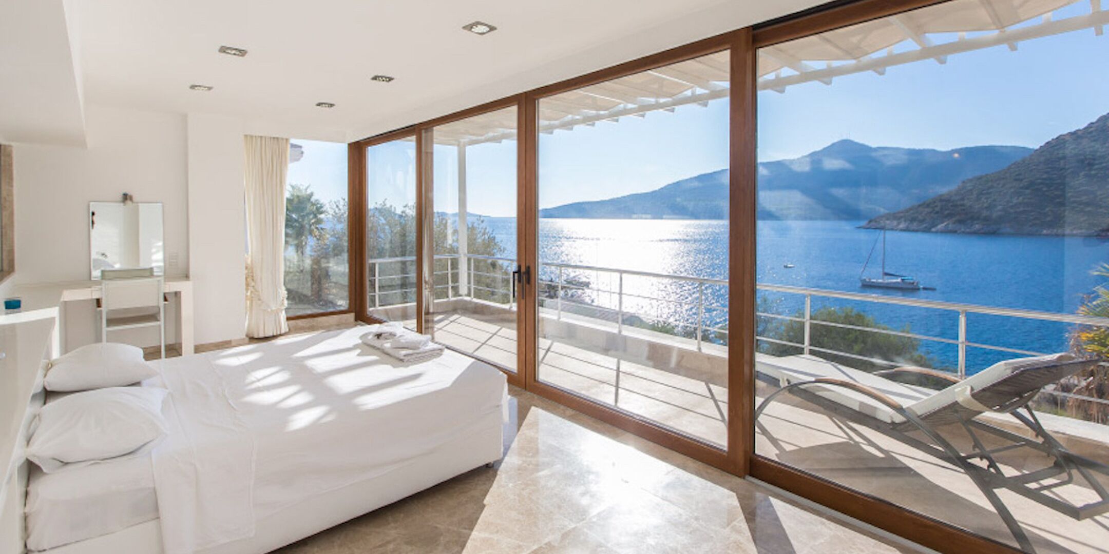 4 bedrooms, in-room safe, iron/ironing board, travel cot