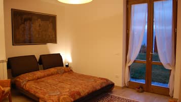 1 chambre, fer et planche Ă  repasser, Wi-Fi, draps fournis