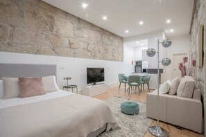 1 bedroom, iron/ironing board, WiFi, bed sheets - Liiiving in Porto | Downtown Luxury Apartment 0T (Porto)