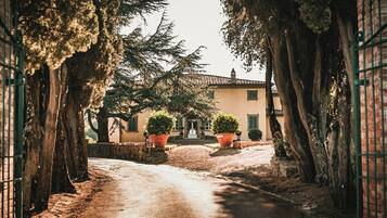 Enceinte de lâhĂ©bergement