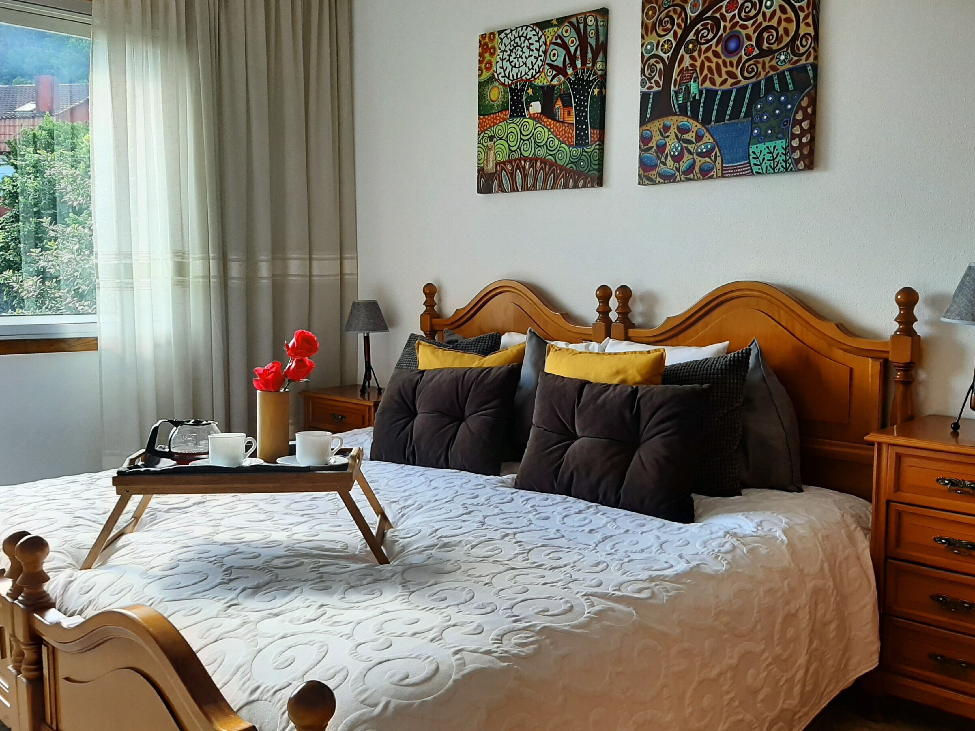 3 chambres, fer et planche à repasser, lit parapluie, Wi-Fi gratuit