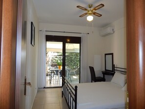 1 makuuhuone, työpöytä, silitysrauta/-lauta, ilmainen Wi-Fi