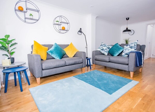 Apartment | Living area