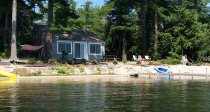 Lakefront Cottage - on the Beach -32 miles from Bar Harbor & Acadia Nationa Park