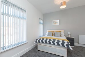 House, Private Bathroom (Whole)