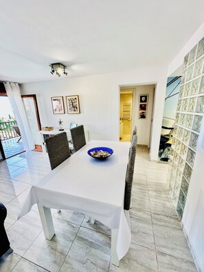 Dining - APARTMENT WITH POOL/LARGE TERRACE AND SEA VIEWS (TOSSA DE MAR)