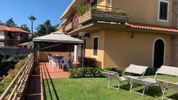 Ristorazione all'aperto