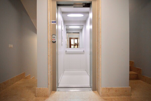 Interior - APPARTAMENTO: “ATTICO” (Cefalù)