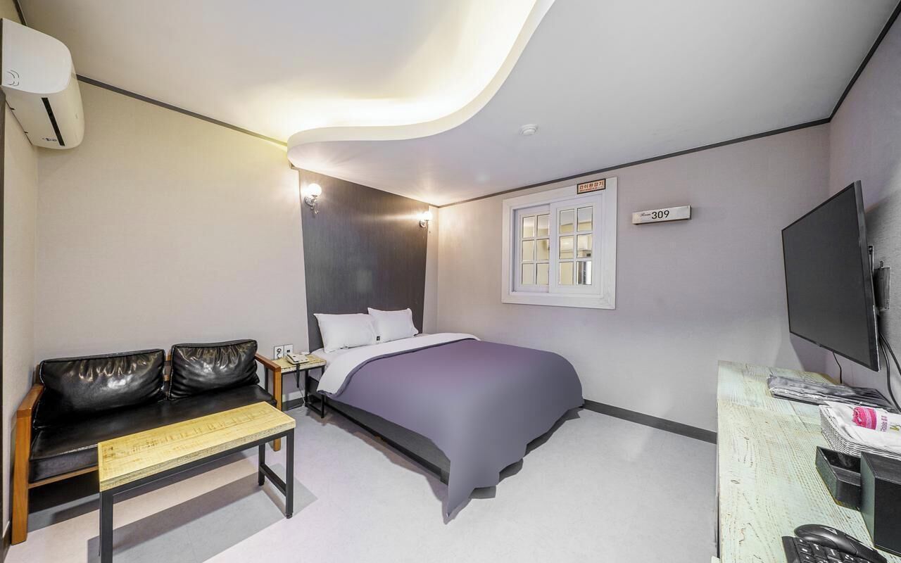 Superior Double Room | Egyptian cotton sheets, premium bedding, down comforters