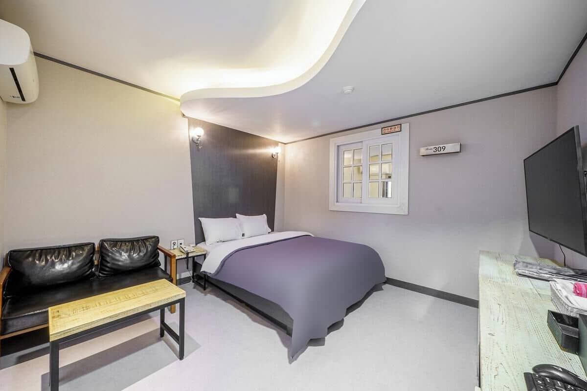 Superior Double Room | Egyptian cotton sheets, premium bedding, down comforters