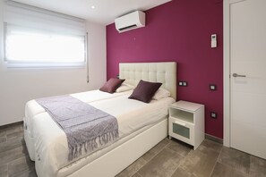 2 Schlafzimmer, Bügeleisen/Bügelbrett, WLAN, Bettwäsche