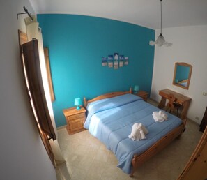 1 camera, accesso a Internet, lenzuola