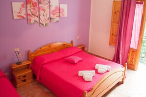 1 chambre, accès Internet, draps fournis
