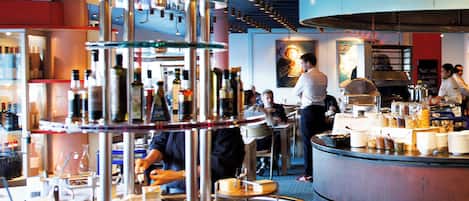 Petit déjeuner buffet compris tous les jours