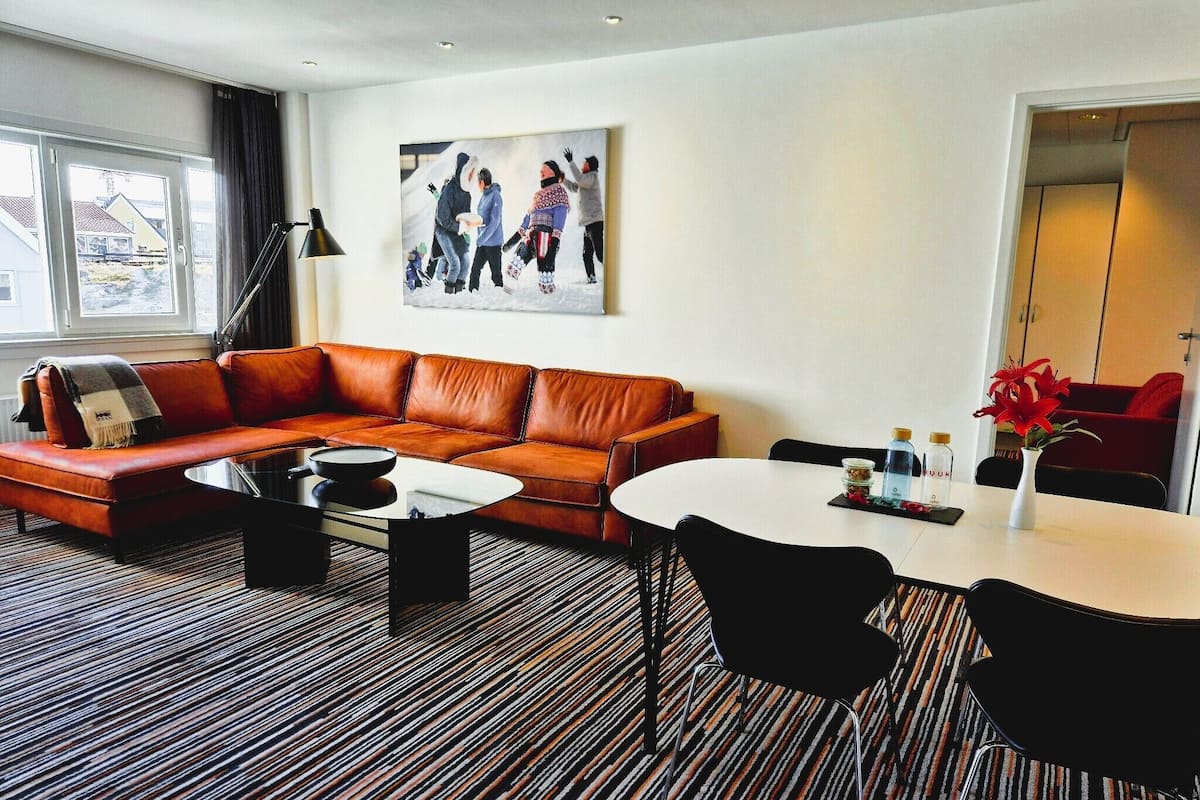 1 bedroom, premium bedding, down duvets, pillow-top beds