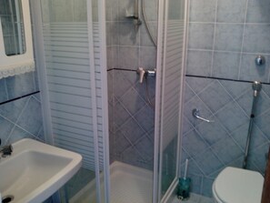 Regadera y bidet 