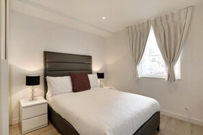 Apartment | 1 bedroom, soundproofing, iron/ironing board, free WiFi - London Westfield Apartments (London)