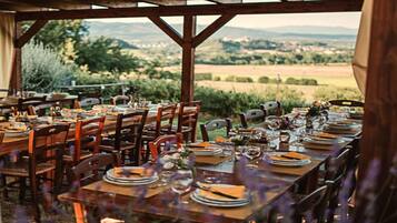 Ristorazione all'aperto