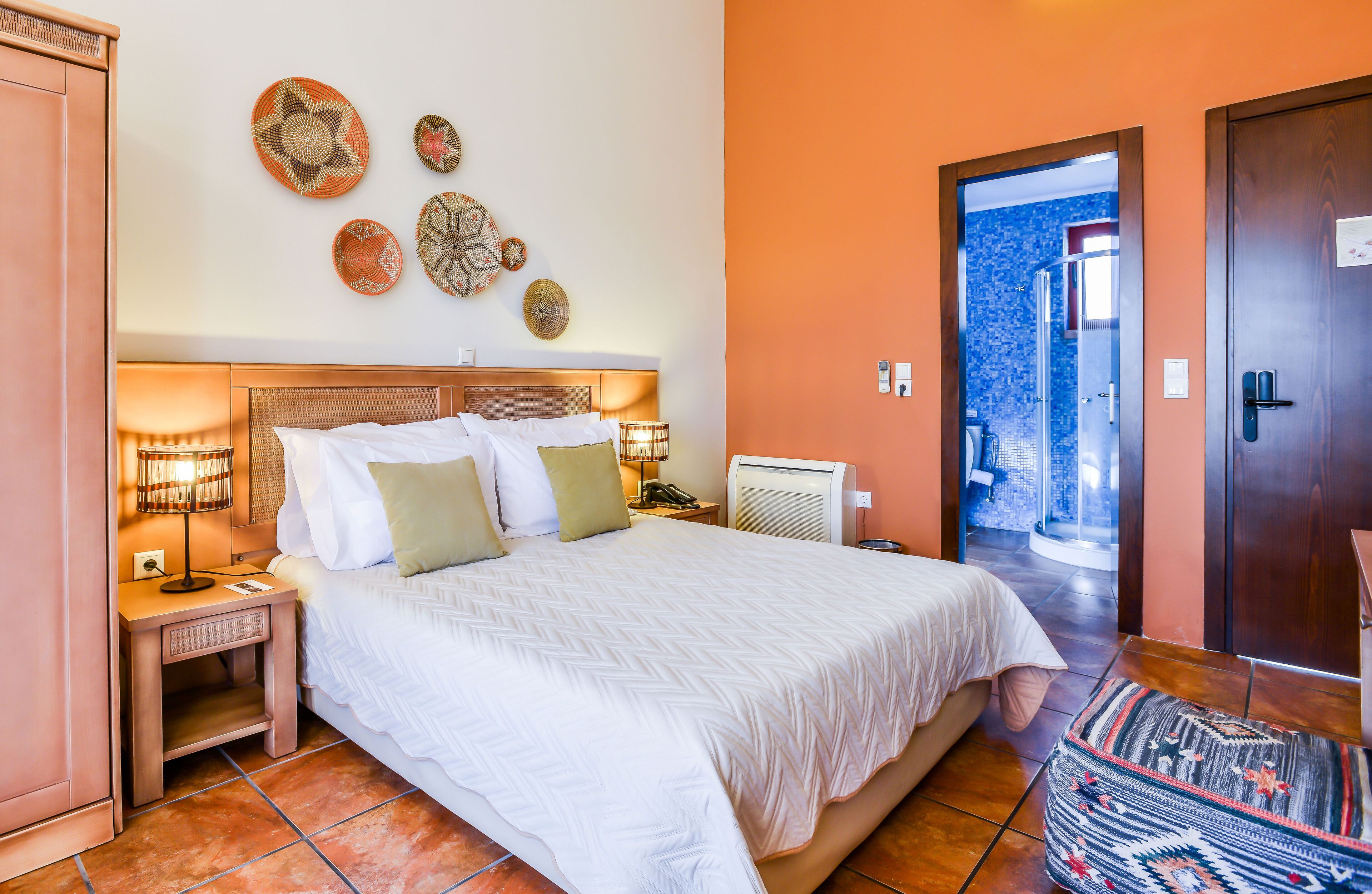 1 bedroom, in-room safe, desk, iron/ironing board