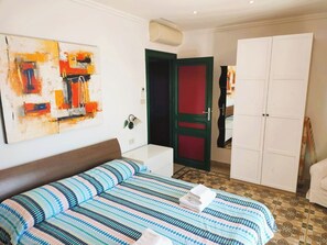 2 bedrooms - APPARTAMENTO: “CORNIOLA” (CEFALU')