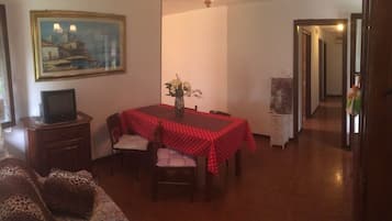 TV, libri, stampante