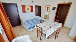 Interior - APPARTAMENTO: “TOPAZIO” (Cefalù)