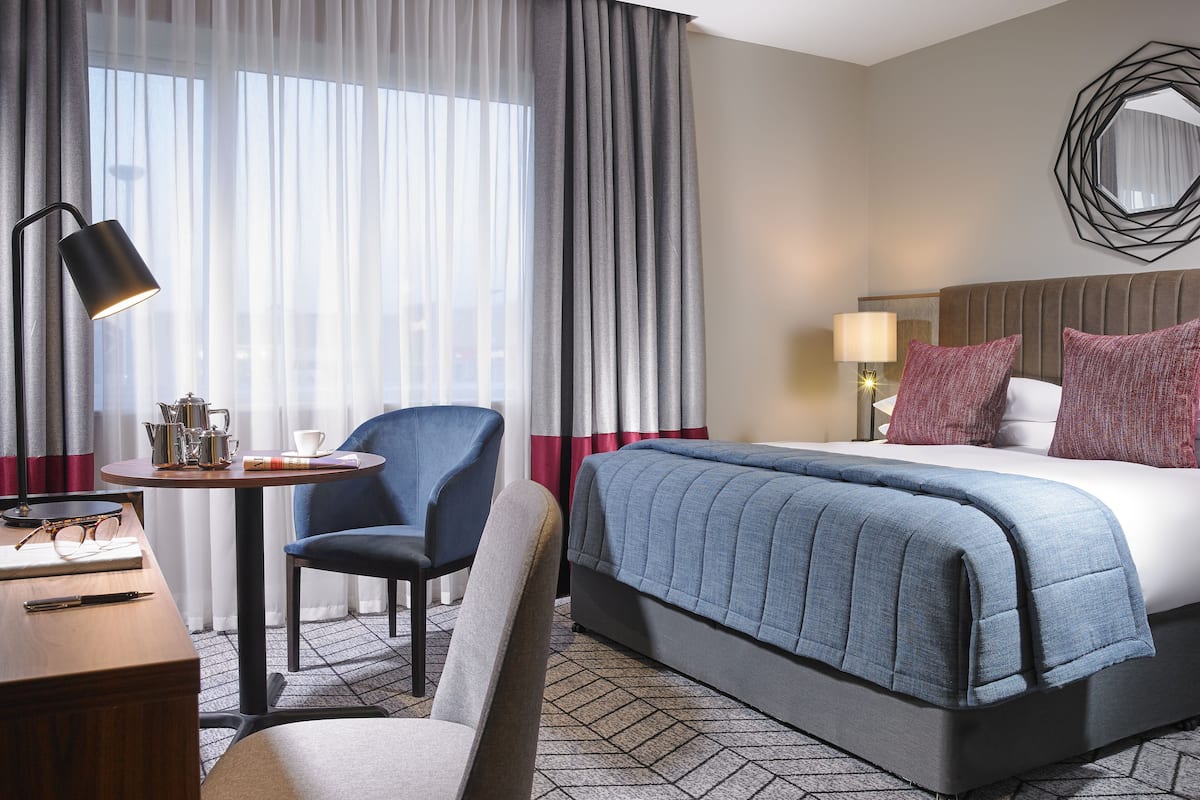 1 bedroom, memory-foam beds, in-room safe, desk