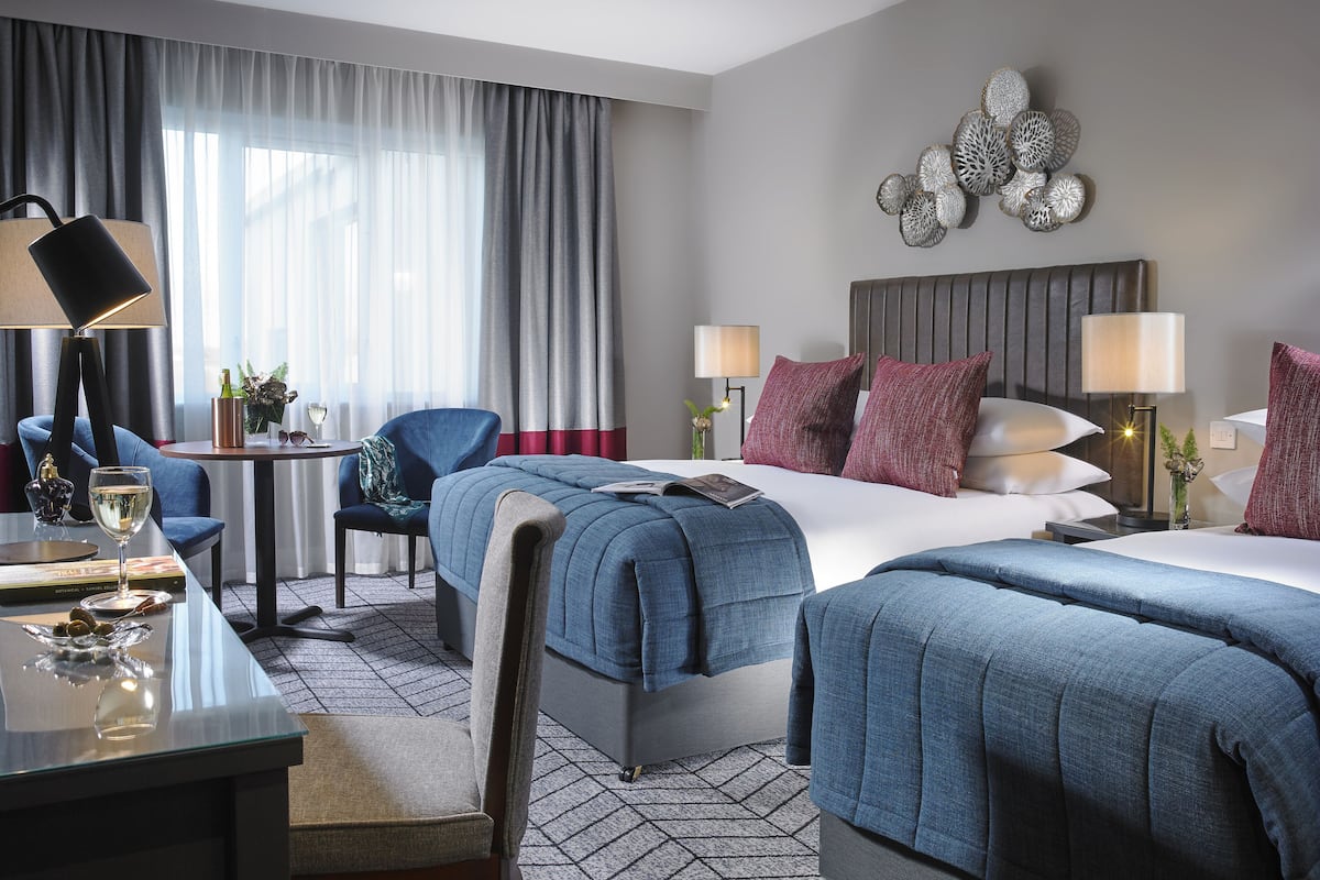 Memory foam beds, in-room safe, desk, laptop workspace