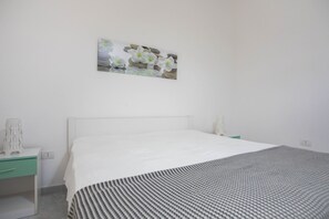 2 Schlafzimmer, Bügeleisen/Bügelbrett, WLAN