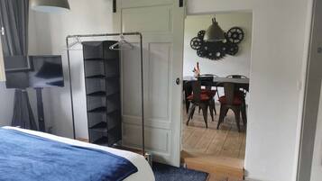 1 Schlafzimmer, Bügeleisen/Bügelbrett, WLAN, Bettwäsche