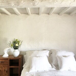 3 Schlafzimmer, Zimmersafe, Bügeleisen/Bügelbrett, WLAN