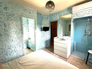 3 camere, ferro/asse da stiro, Wi-Fi, lenzuola