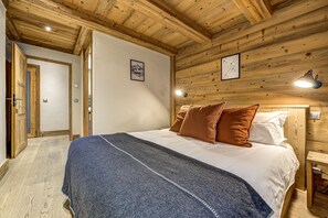 2 chambres, fer et planche Ă repasser, Wi-Fi gratuit, draps fournis