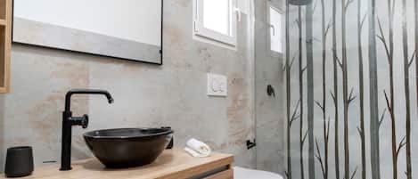 Shower, bidet