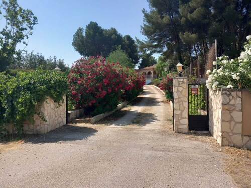 COUNTRY HOUSE IN CASTALLA. ALICANTE ONLY FOR WORK, STUDIES OR HEALTH. 