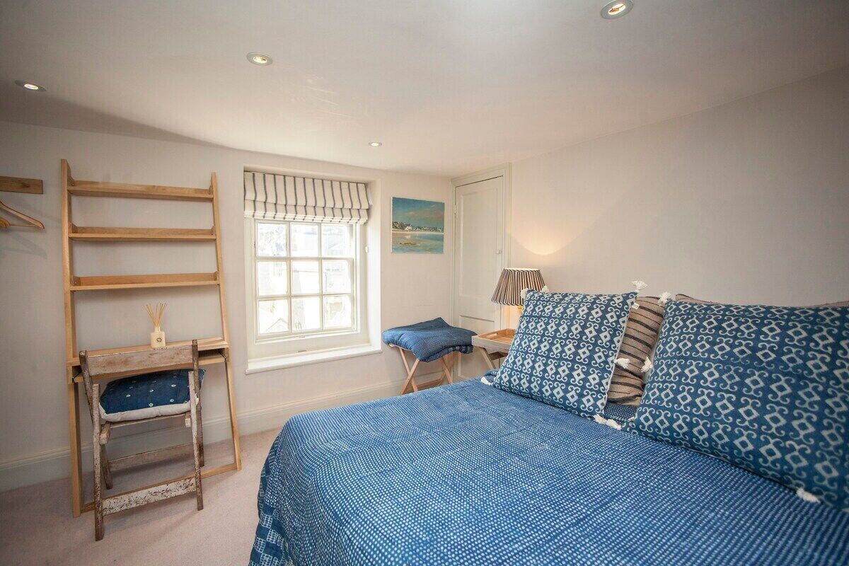 3 chambres, fer et planche à repasser, lit parapluie, Wi-Fi gratuit