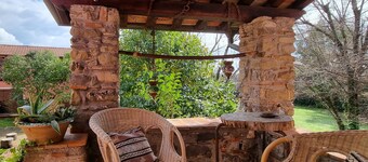 La Casetta - Rose Cottage in Tuscany
