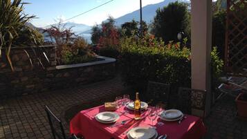 Ristorazione all'aperto