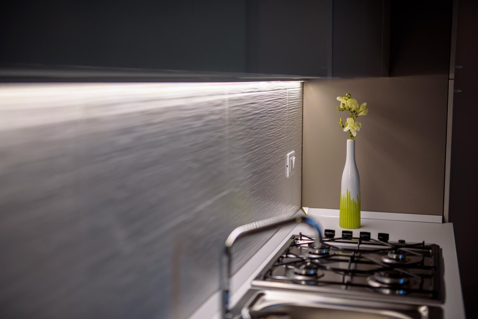 Lave-vaisselle, cafetière/bouilloire