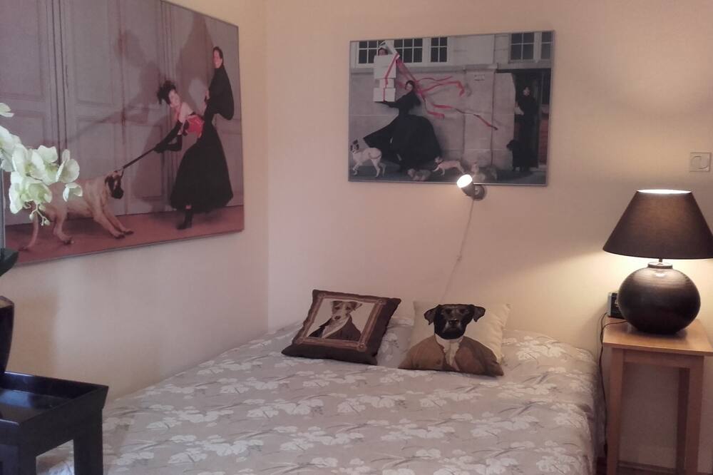 Apartment in a guarded residence