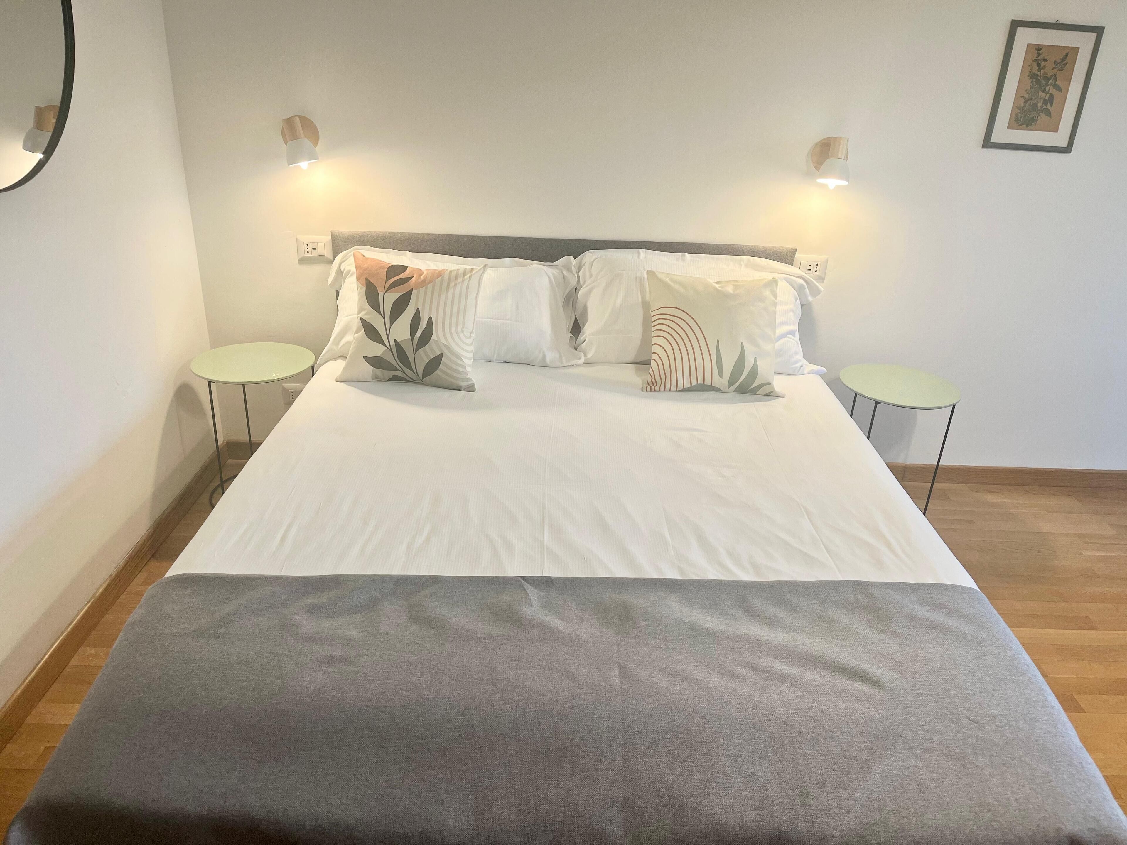 1 bedroom, iron/ironing board, Internet, bed sheets