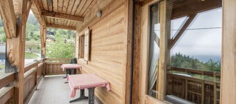 chalet - MANIGOD. Big and luxury house next to LA CLUSAZ