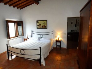 2 Schlafzimmer, Bügeleisen/Bügelbrett, Reisekinderbett, kostenloses WLAN