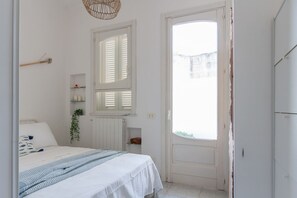 3 bedrooms, iron/ironing board, WiFi