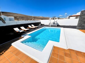 A heated pool - Villa Maday (Playa Blanca)