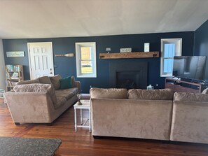 TV, fireplace, DVD player