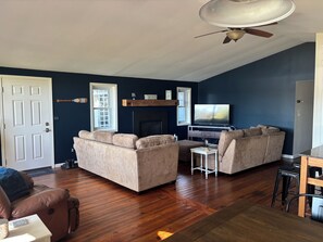 TV, fireplace, DVD player